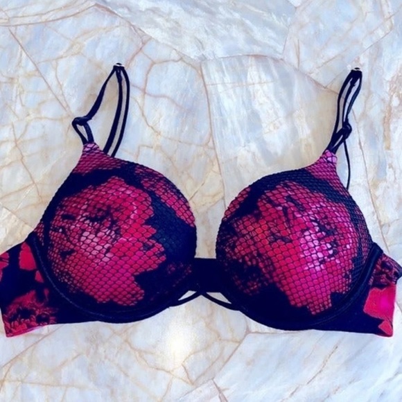 VS Bombshell Plunge Push Up Bra Red Fishnet Floral